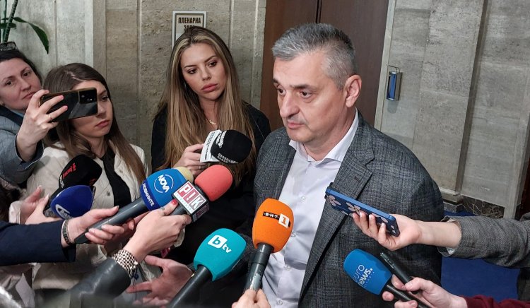Кирил Добрев: Всички проблеми в телекомите са технически и нямат връзка с кибератаки